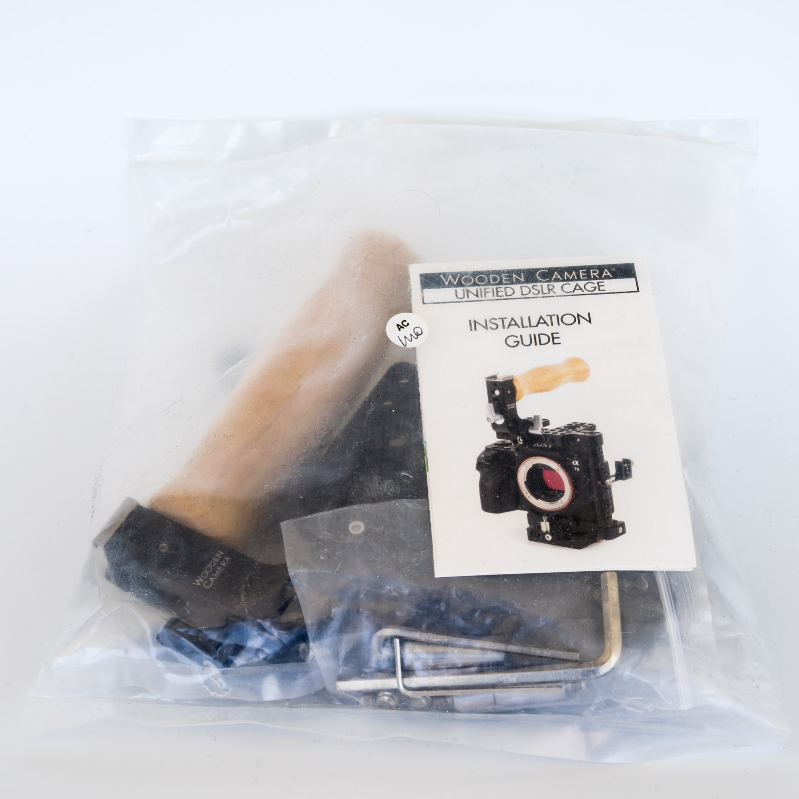 Wooden Camera - Unified DSLR Cage