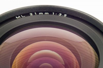 ML-21mm-262-lens-glass