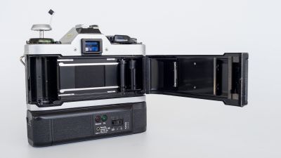 Canon AE-1 Program w/ 50mm 1.8 & Winder