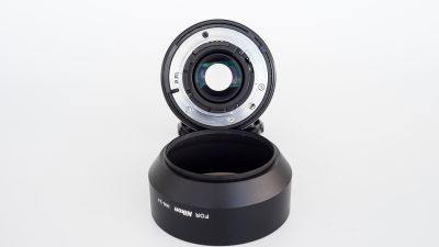 Nikon Nikkor 70-210mm AF-D f/4.5-5.6